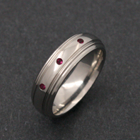 Classic Titanium Ring - Ruby Lynx